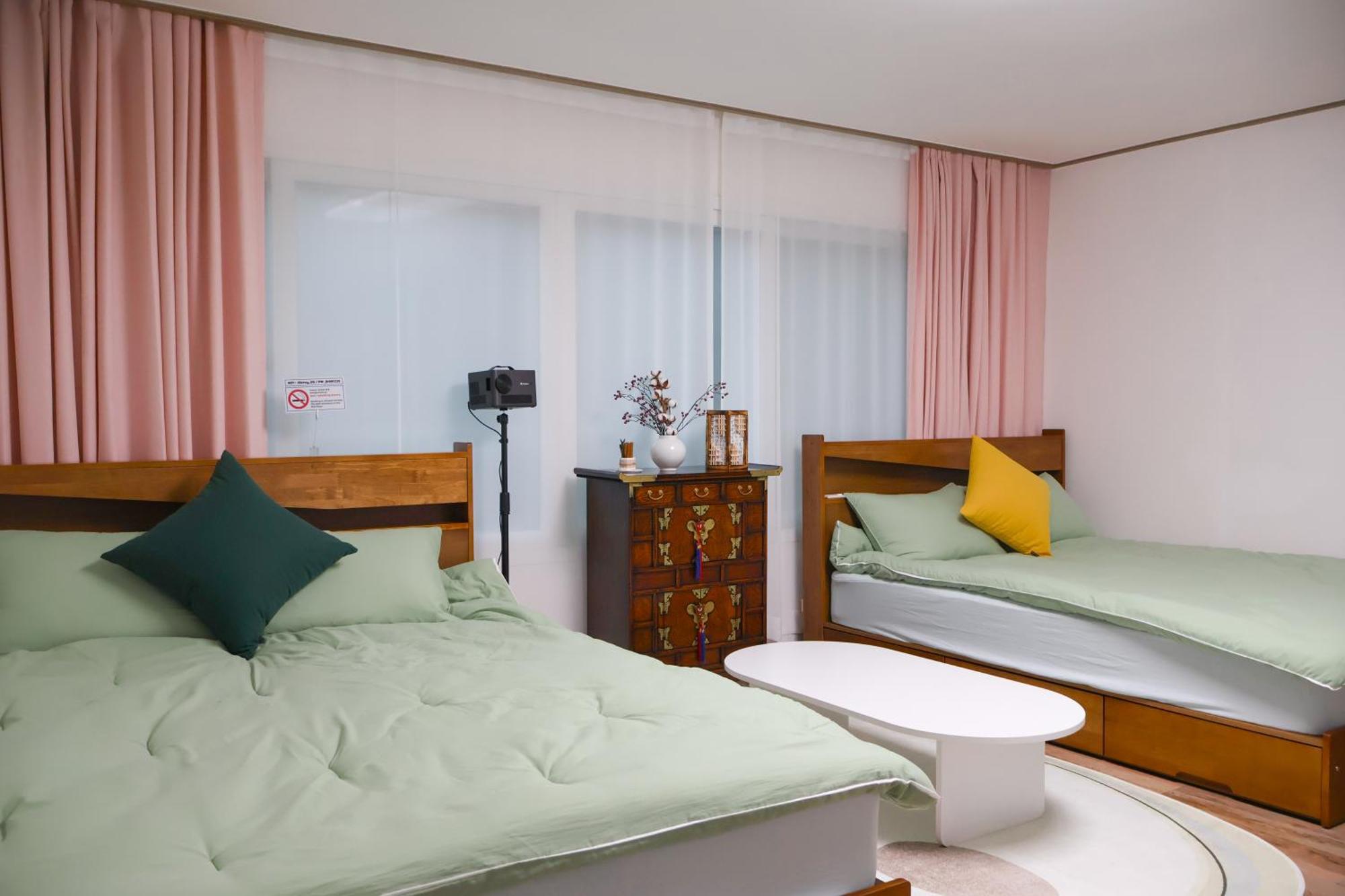 Jb Stay#Hongdae & Sinchon 10Min#Double Room Szöul Kültér fotó